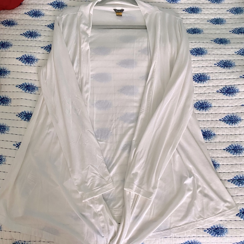 Eddie Bauer Travel Sweater